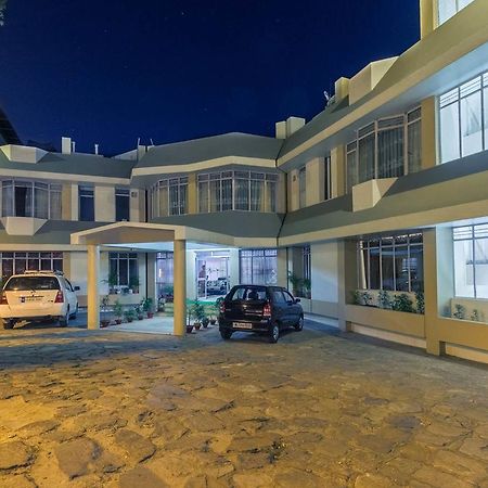 Hotel Orchid Annex 실롱 외부 사진