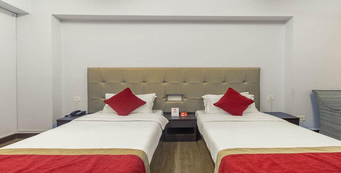 Hotel Orchid Annex 실롱 외부 사진