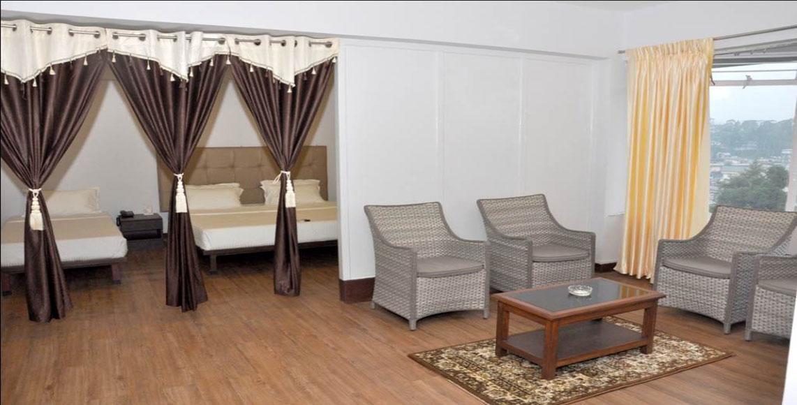 Hotel Orchid Annex 실롱 외부 사진
